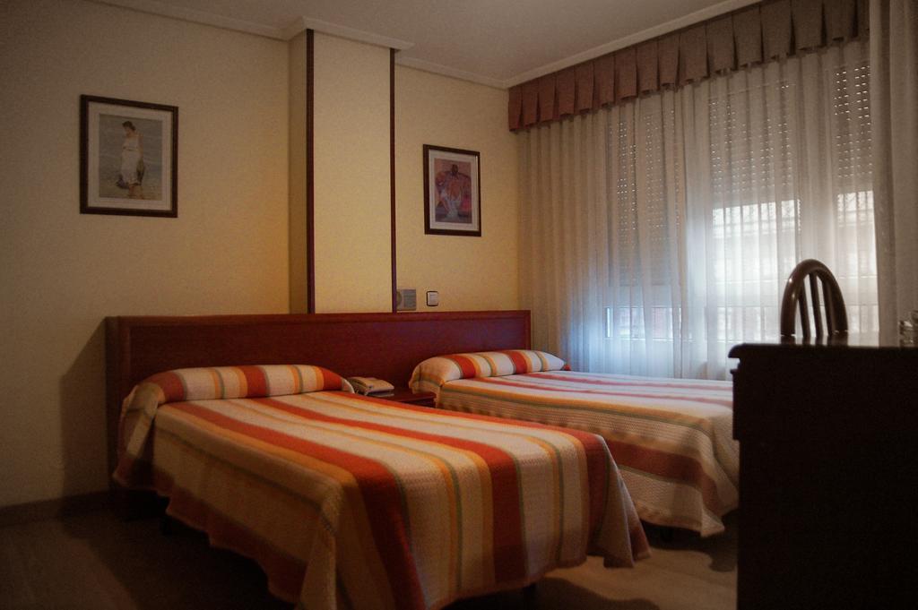 Hotel San Glorio Santander Rum bild